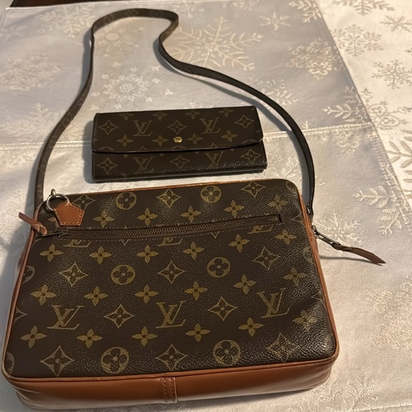 Louie Vittion Marley Dragonee - Picture 3 of 12